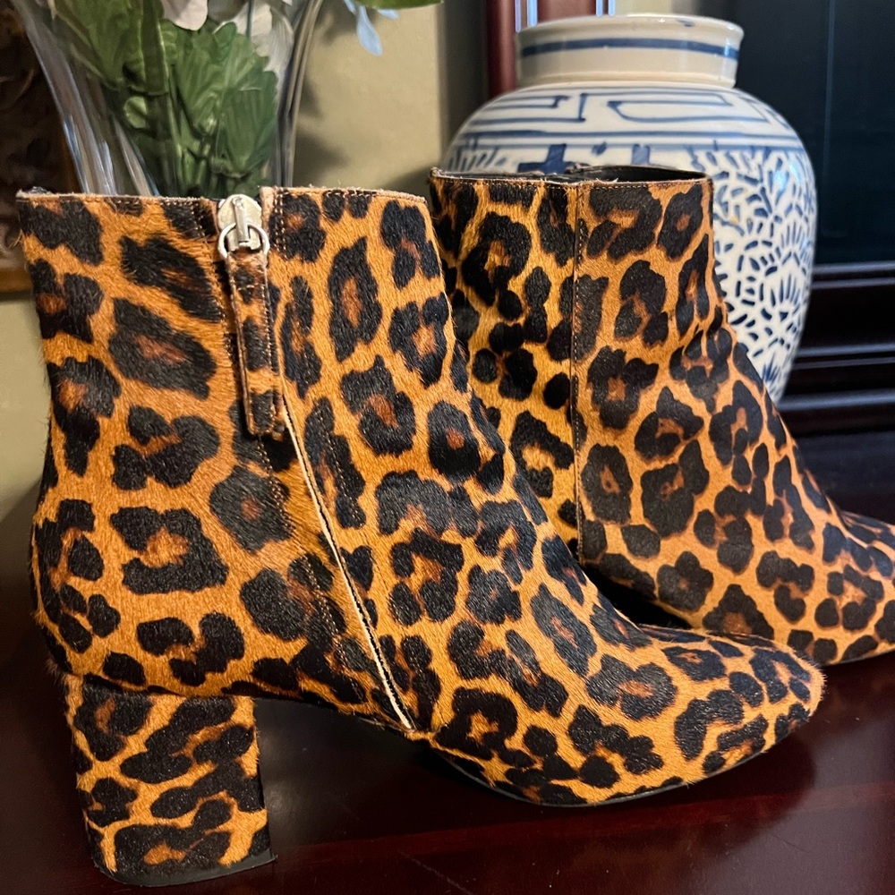 Zara Leopard Print Ankle Boots